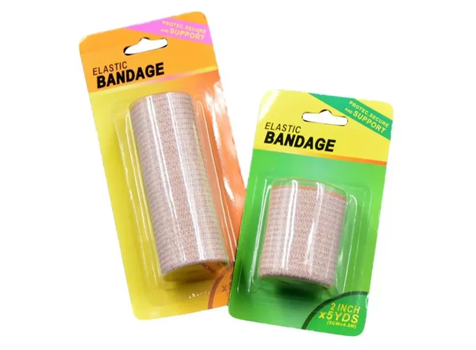 small adhesive wound dressing